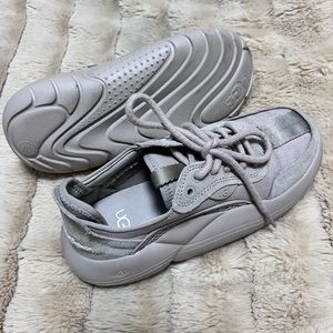 UGG Sneakers